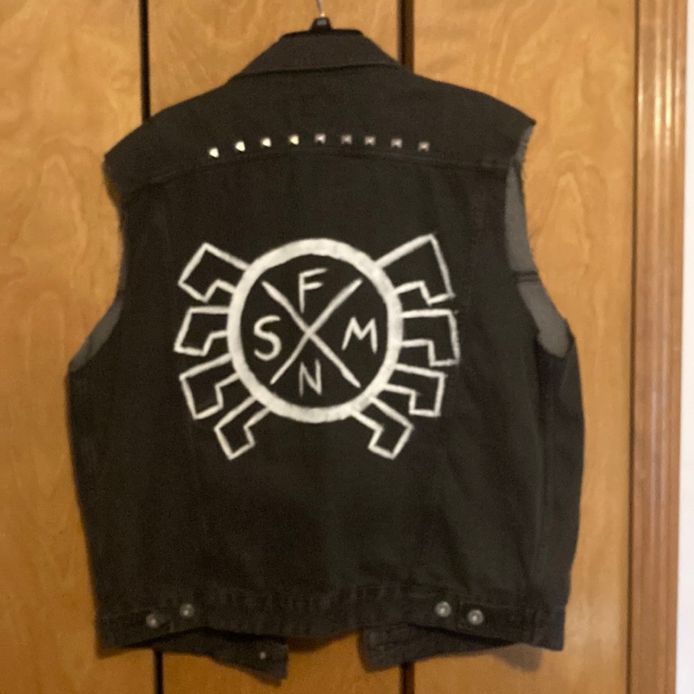 Spider-punk vest